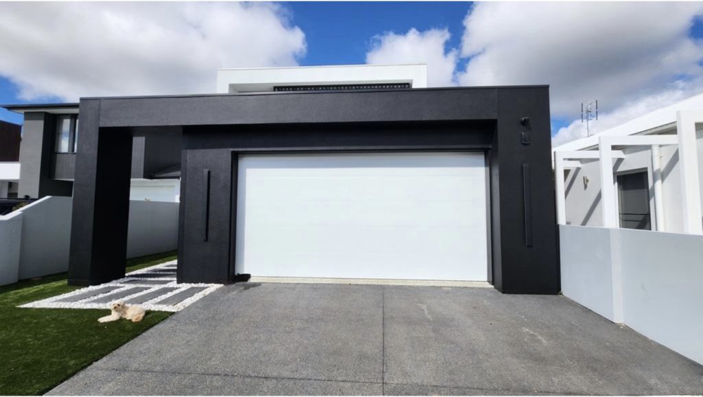 Nullarbor Panelift Double Sectional Garage Door