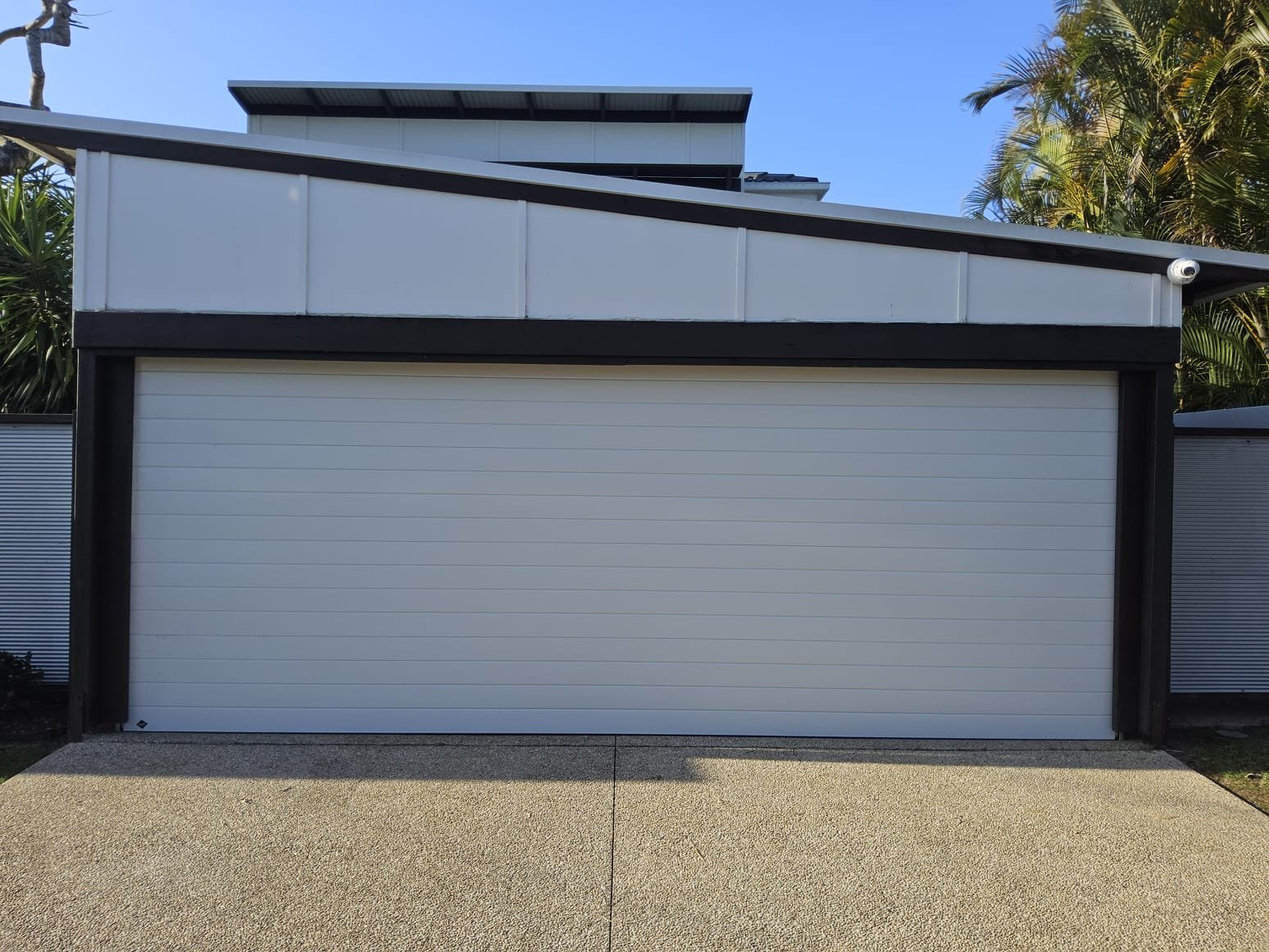 Sectional Panelift Seville Garage Door 