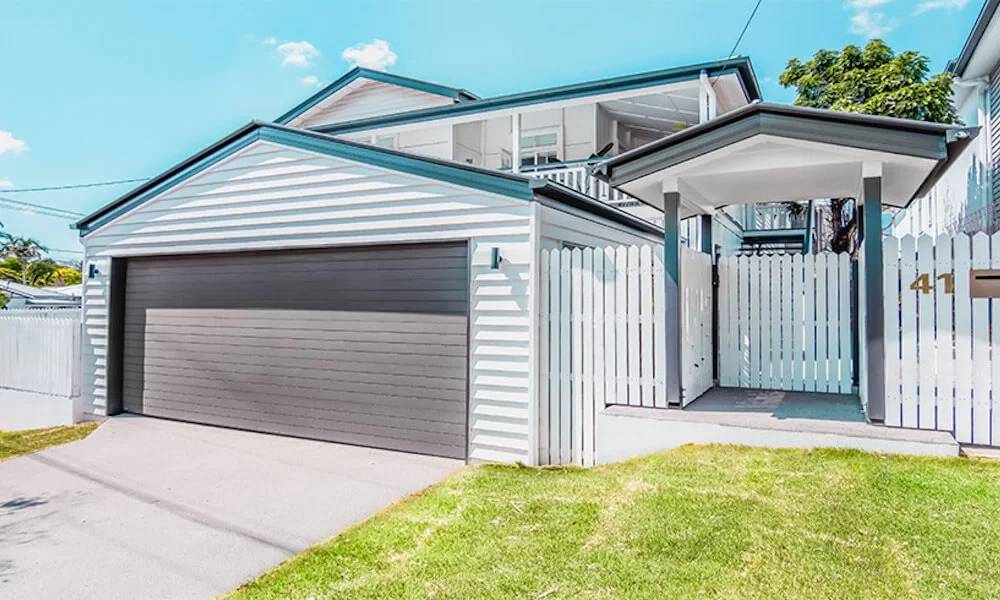 Sectional Garage Door Installed on Modern Home in Brisbane and Gold Coast